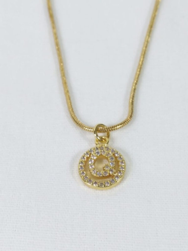 Clear Golden Letter Q Pendant